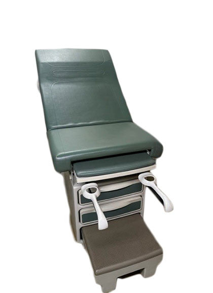 Midmark Ritter 204 Exam Table Refurbished with Stirrups and Step