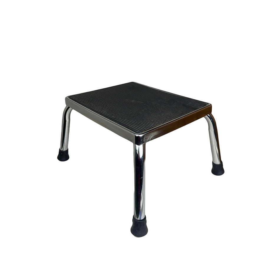 Medical Step Stool without Handrail, Global Industrial, Pre-Owned