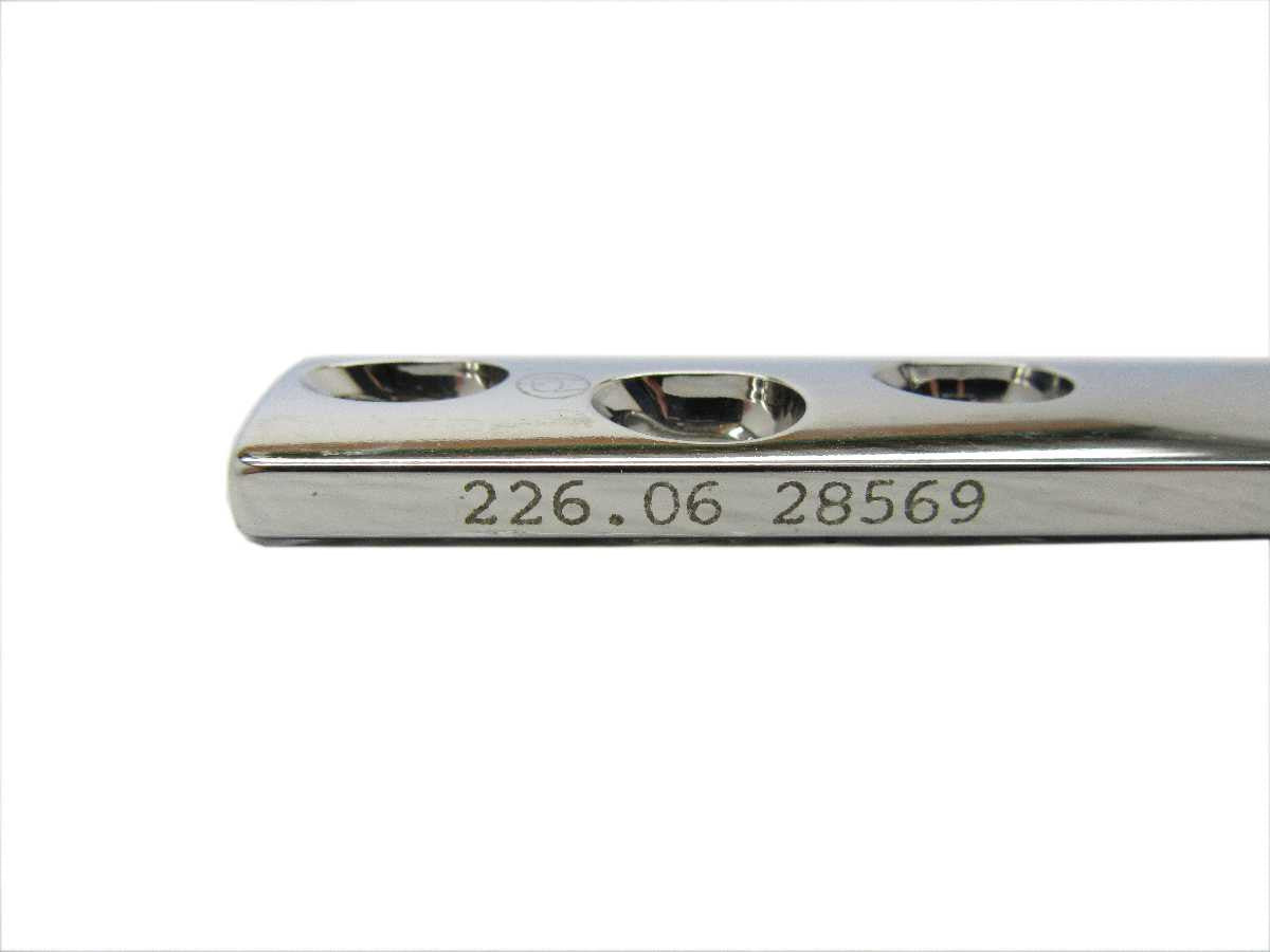 Booth Medical - Synthes 4.5mm Broad DCP Plate, 6 Holes, 103mm - 226.06