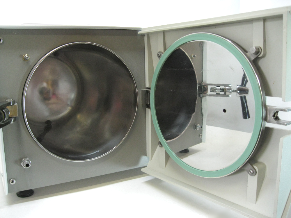 Booth Medical - Tuttnauer 2540MK Refurbished Autoclave